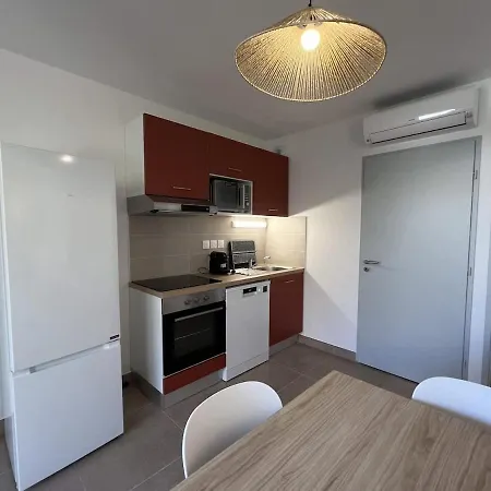 T2 With Terrace & Pool 300m From The Apartamento *