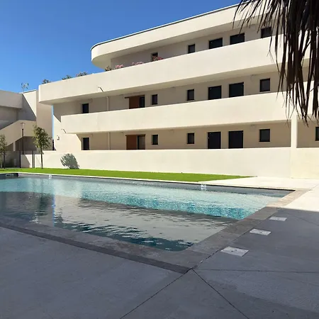 T2 With Terrace & Pool 300m From The Apartment *