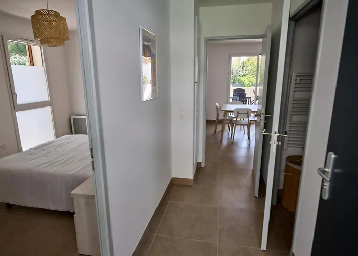 T2 With Terrace & Pool 300m From The *