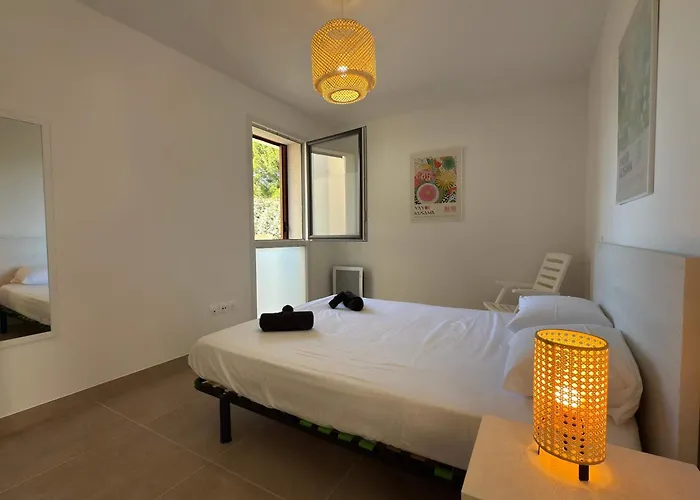 T2 With Terrace & Pool 300m From The * Sérignan