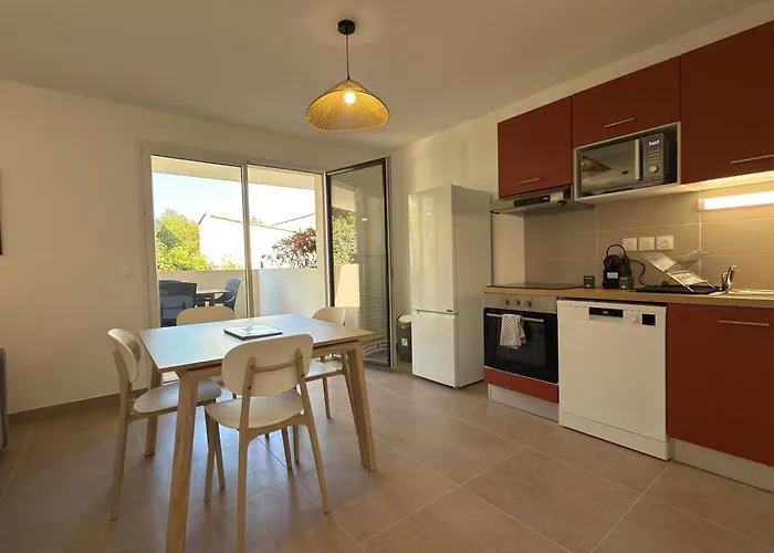 T2 With Terrace & Pool 300m From The Daire